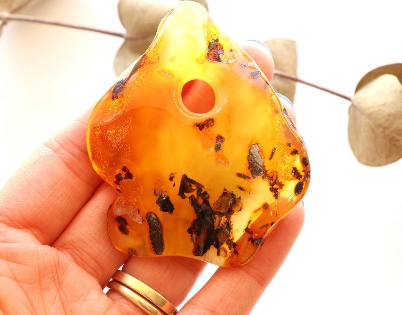 Unique color amber pendant with hole P153 - Image 7