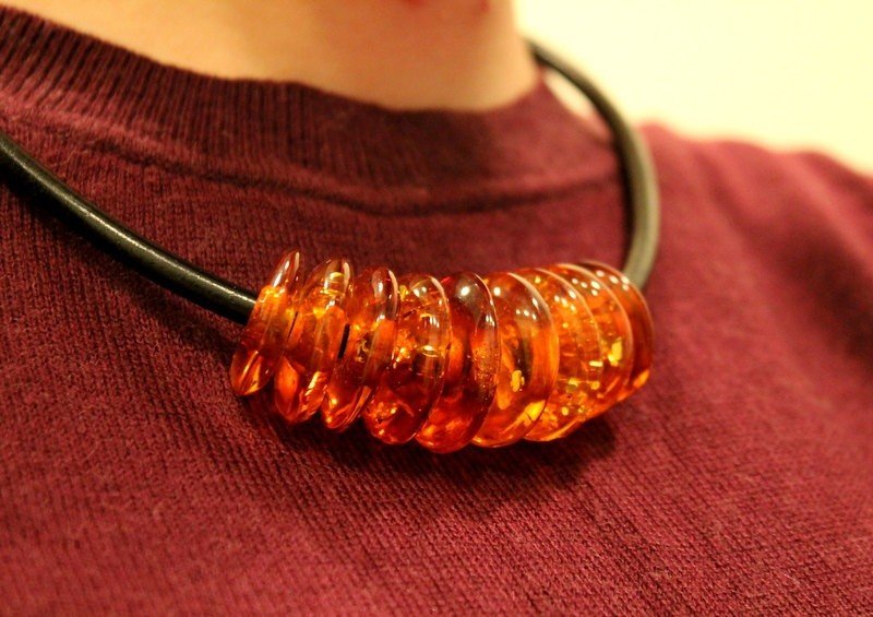 Modern amber necklace with leather and amber donuts beads N18 - Image 5