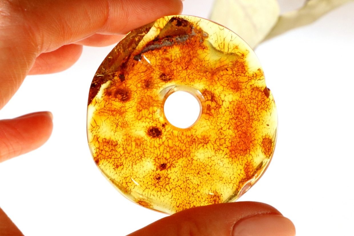14985-Cognac-color-donut-amber-pendant-PD17.jpg