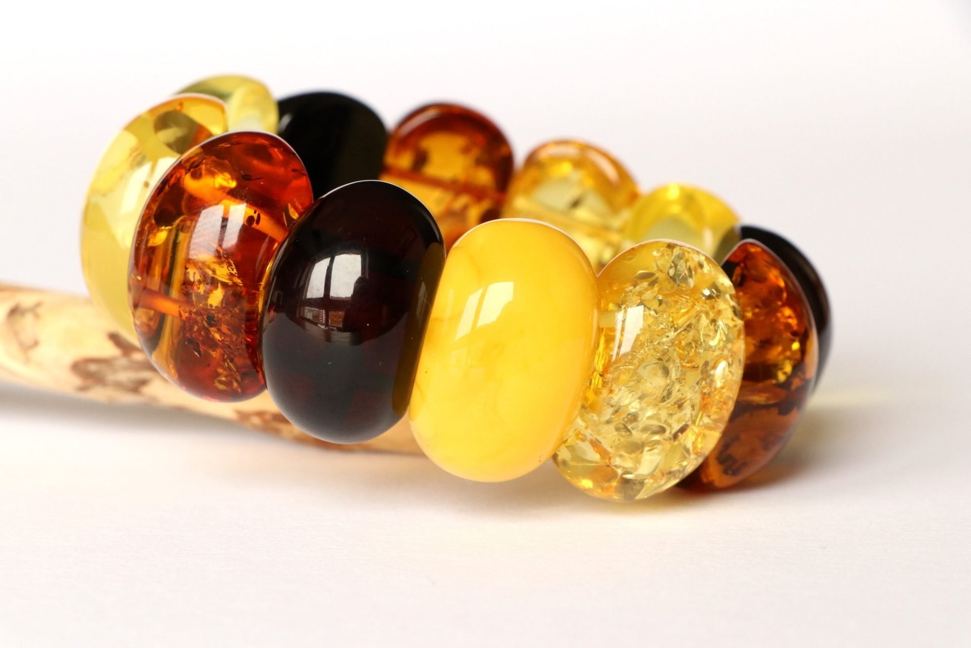 Royal multicolor amber bracelet from natural amber B306 - Image 3