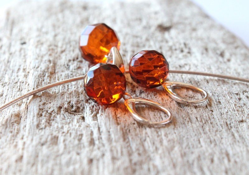 Elegance Baltic amber set with earrings and pendant SET6