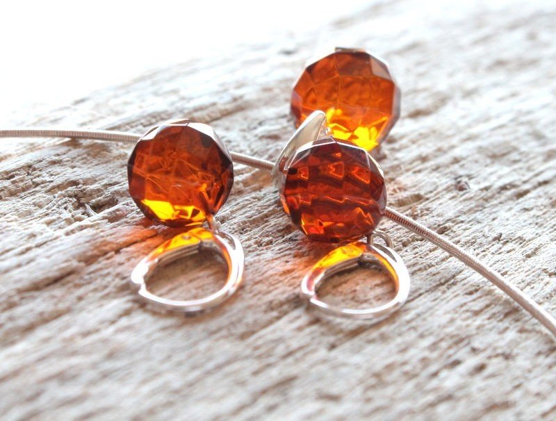 Elegance Baltic amber set with earrings and pendant SET6 - Image 5