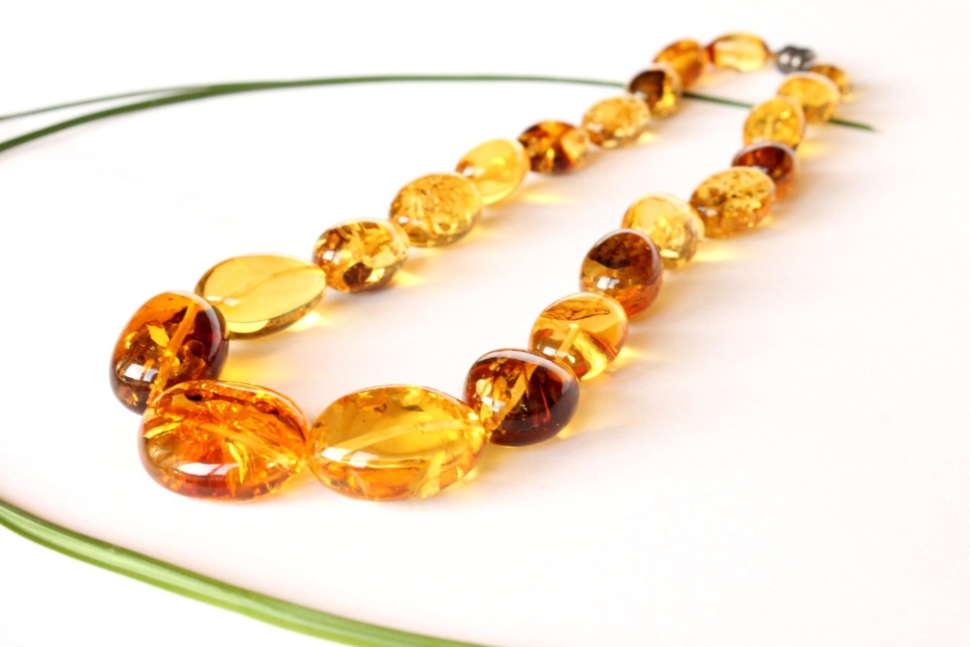 Summer color amber necklace N116 - Image 3
