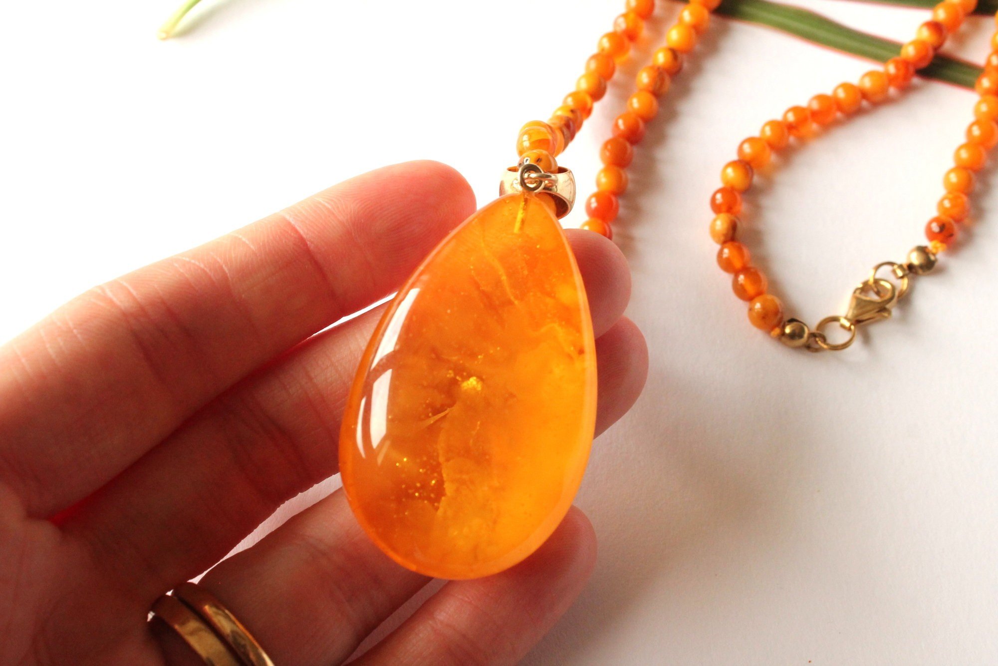 Butterscotch amber pendant with round amber beads chain N240 - Image 7