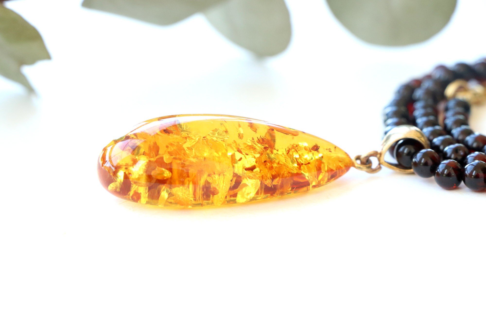 Honey and cherry color amber necklace with pendant N121 - Image 6