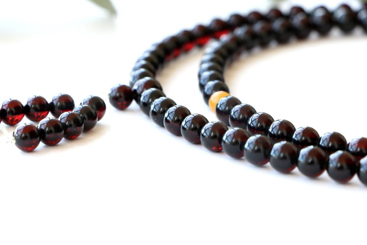 5652-7-mm-amber-rosary-mala-Tibetan-Buddhist-rosary-cherry-amber-rosary-natural-beads-mala-prayer-rosary-108-round-beads-amber-rosary-mala.jpg