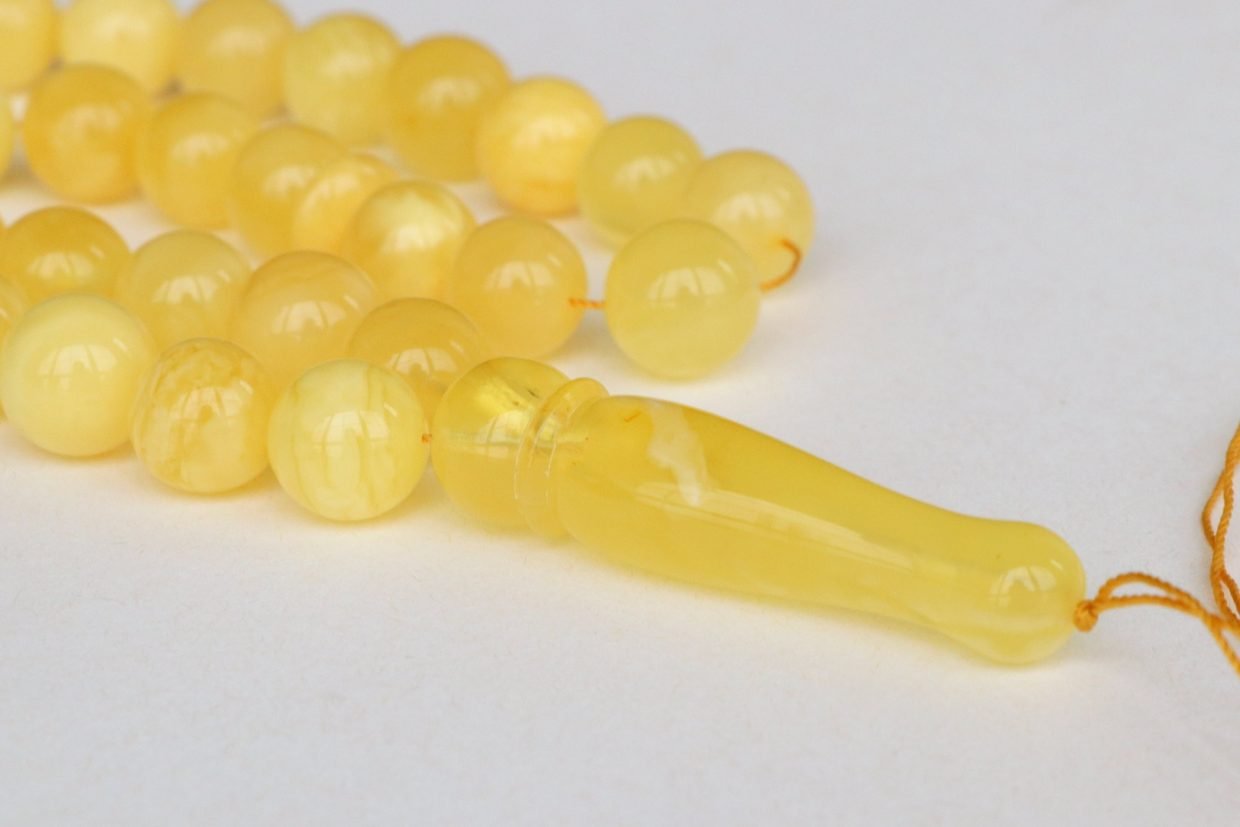 7345-Yellow-color-Islamic-Baltic-amber-rosary-lemon-yellow-round-amber-beads-untreated-natural-Baltic-amber-yellow-Islamic-rosary-round-beads.jpg