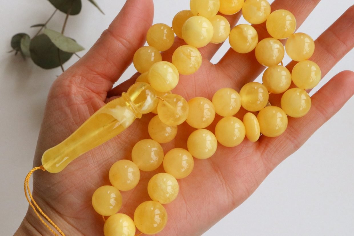 7353-Yellow-color-Islamic-Baltic-amber-rosary-lemon-yellow-round-amber-beads-untreated-natural-Baltic-amber-yellow-Islamic-rosary-round-beads.jpg