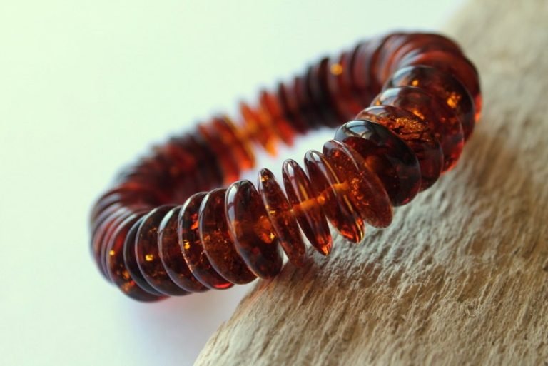 Cognac massive amber bracelet B44 - Image 4