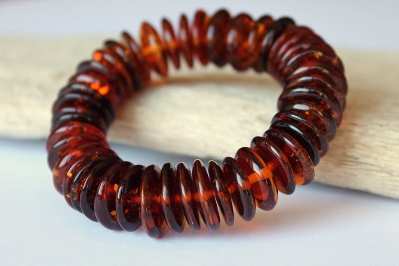 Cognac massive amber bracelet B44