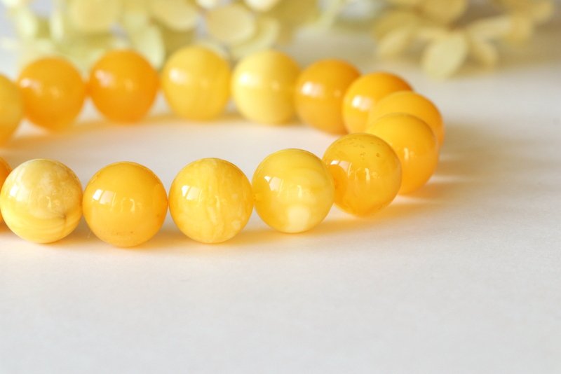 Yellow color amber bracelet B35 - Image 2