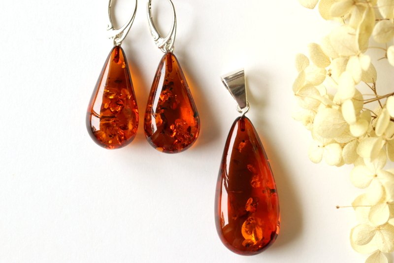 Cognac color natural Baltic amber set with sterling silver SET11