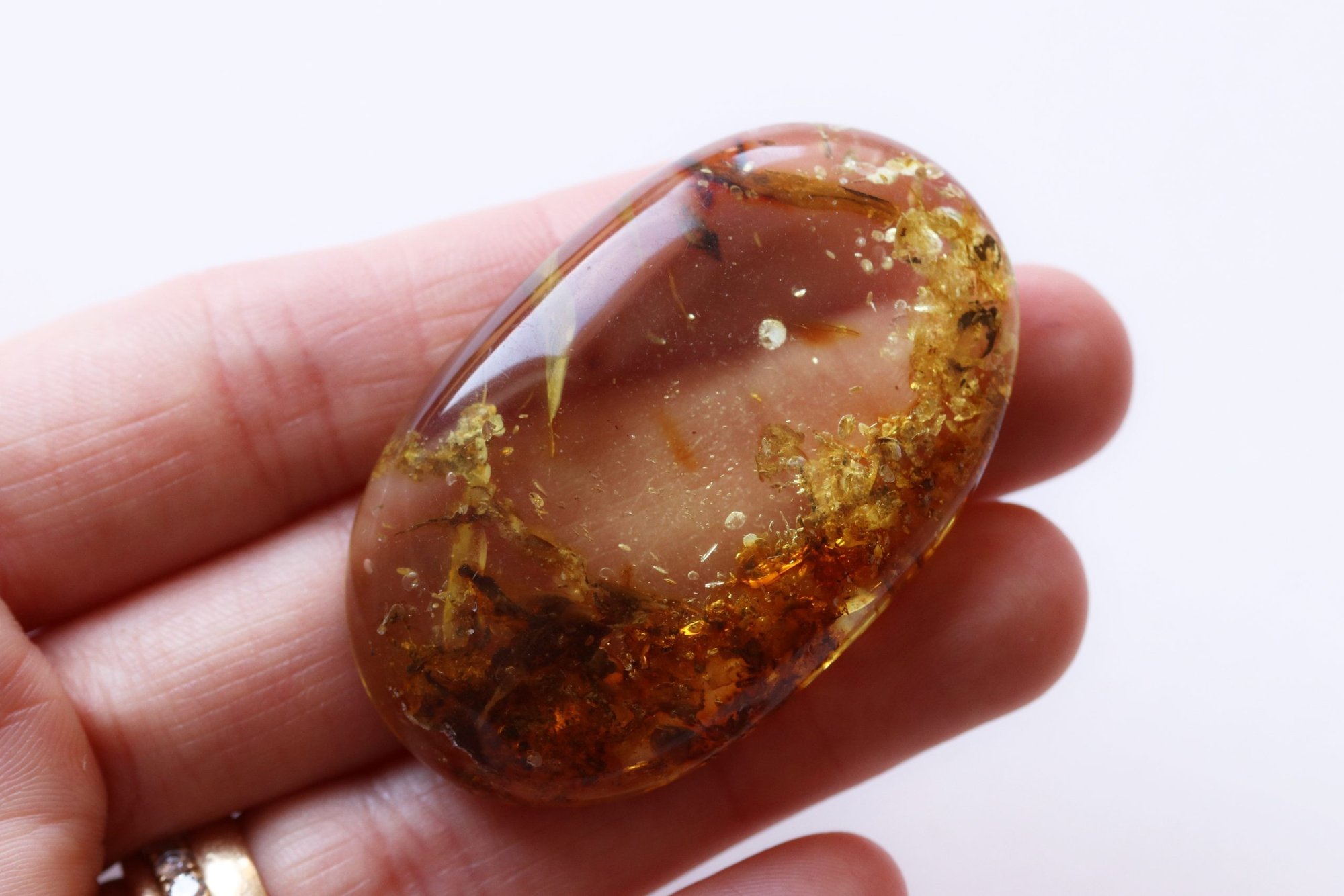 Natural Baltic amber stone S73 - Image 5