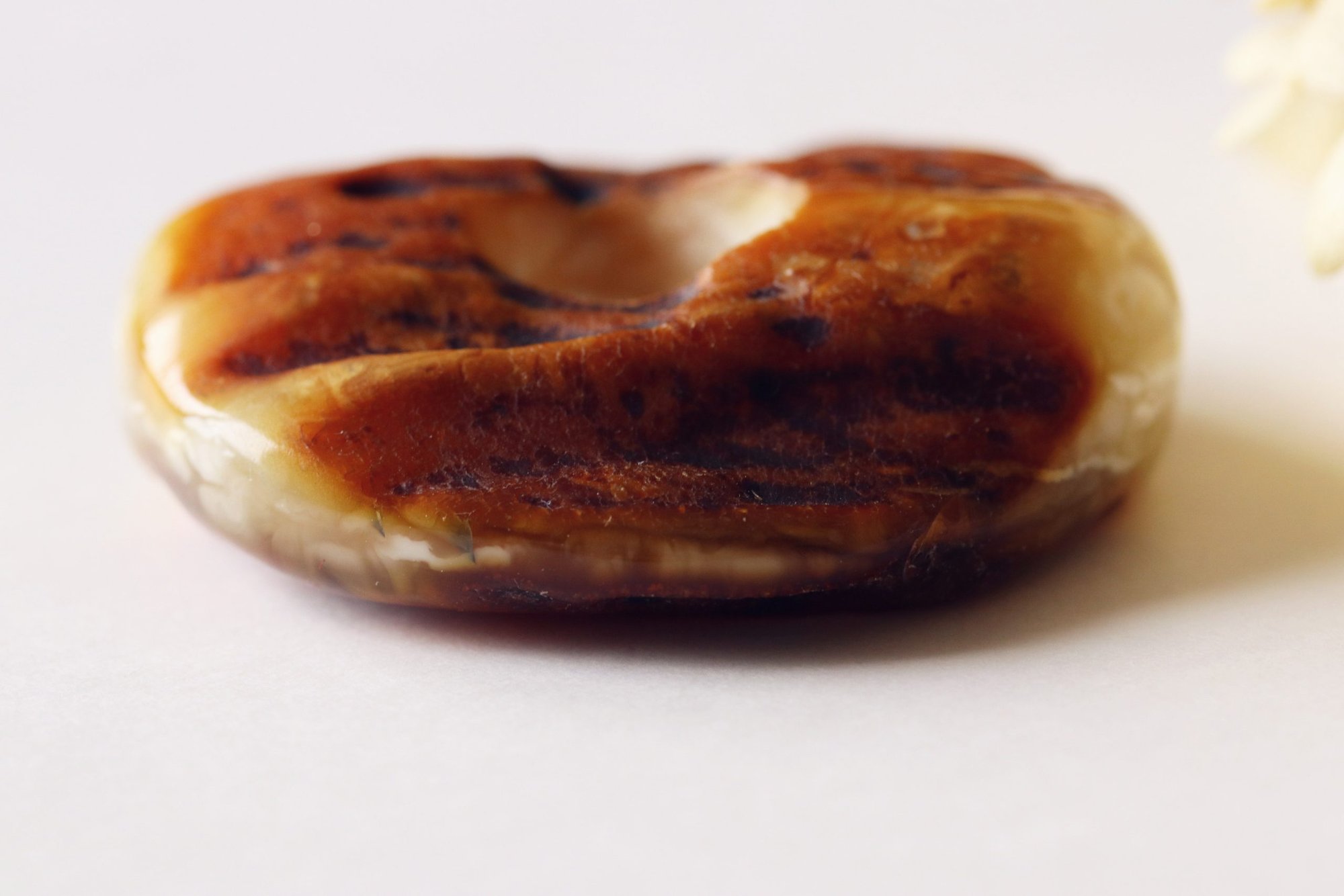 Massiver bernsteinfarbener Donut-Anhänger PD44 – Bild 3
